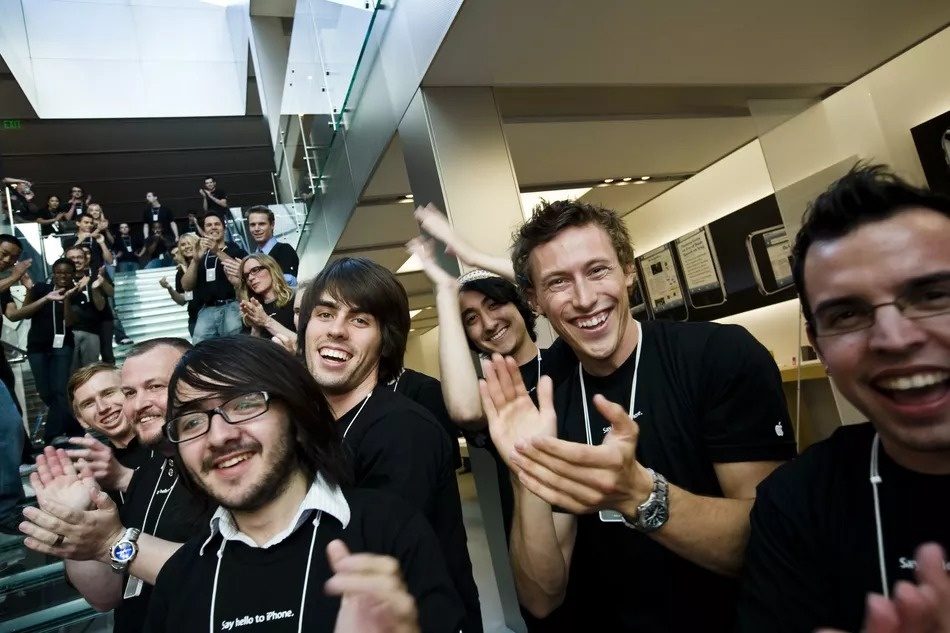 mua iPhone 12 o dau anh 1