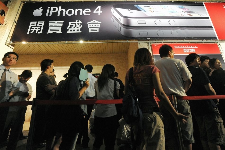 mua iPhone 12 o dau anh 6