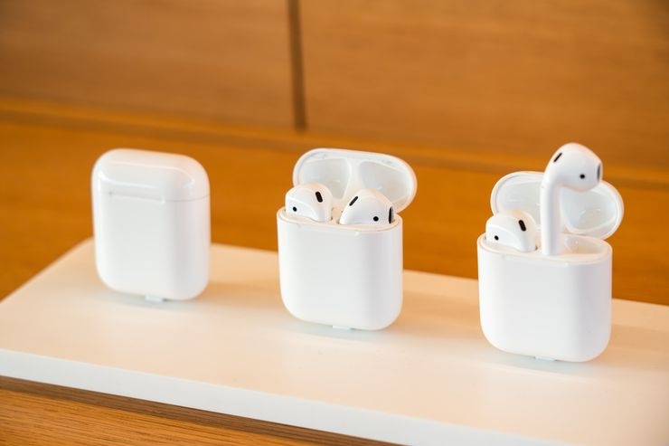 Apple thiet ke lai AirPods hinh anh