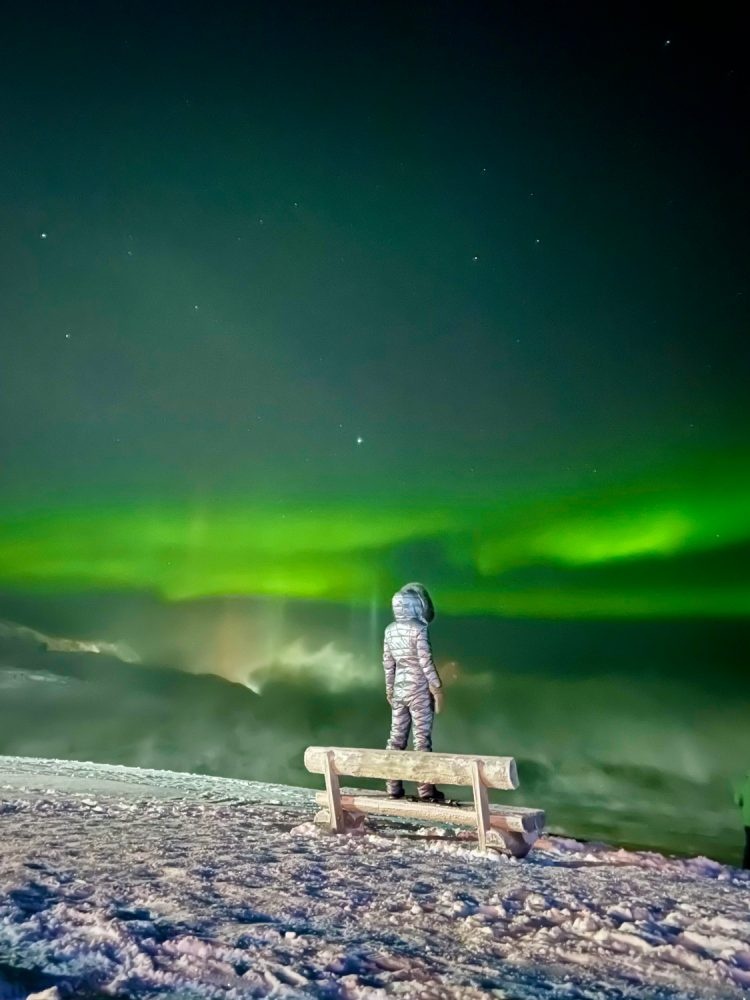 cac hinh anh dep chup bang iPhone anh 13