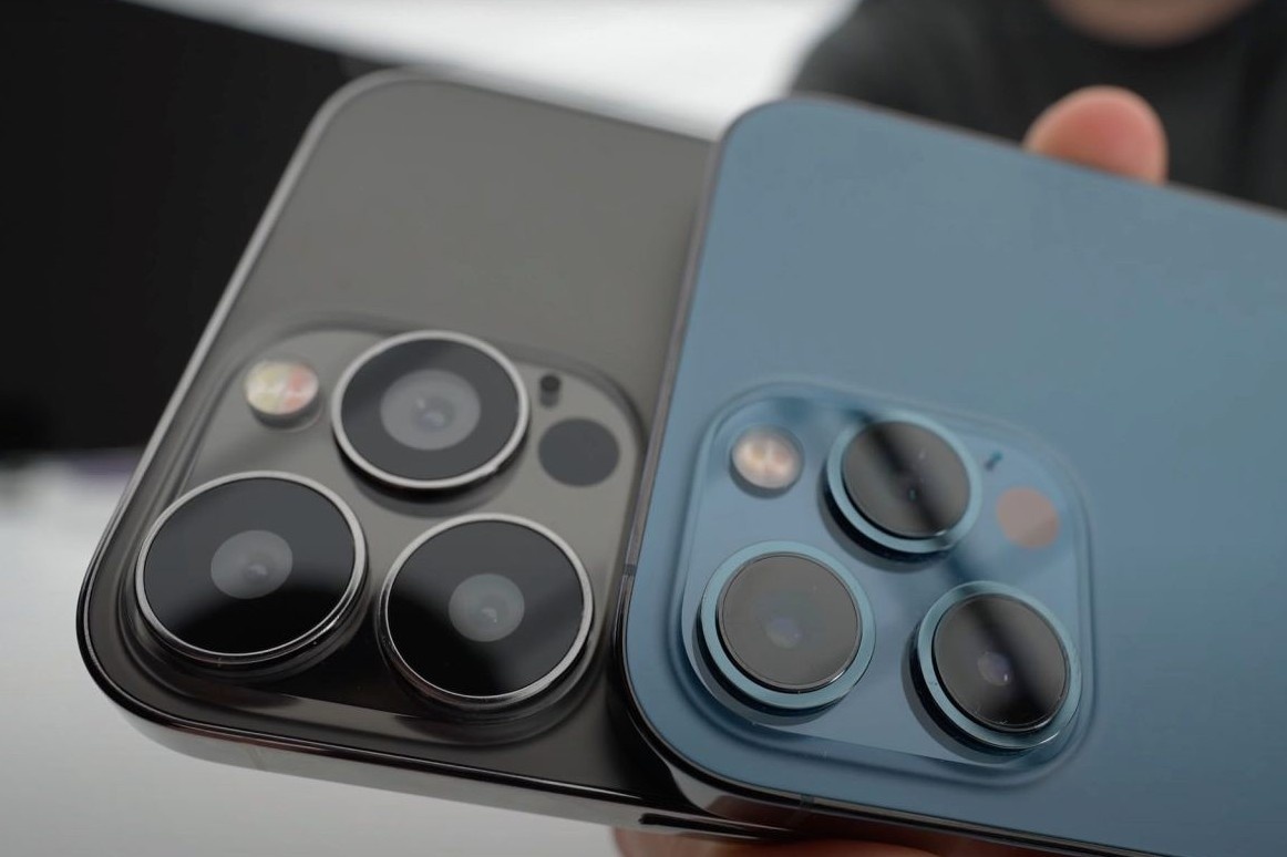 San xuat iPhone 13 khong kip, Apple thue them doi tac hinh anh