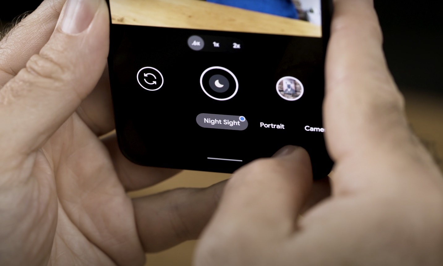 uu diem cua Pixel 5a so voi iPhone SE anh 4