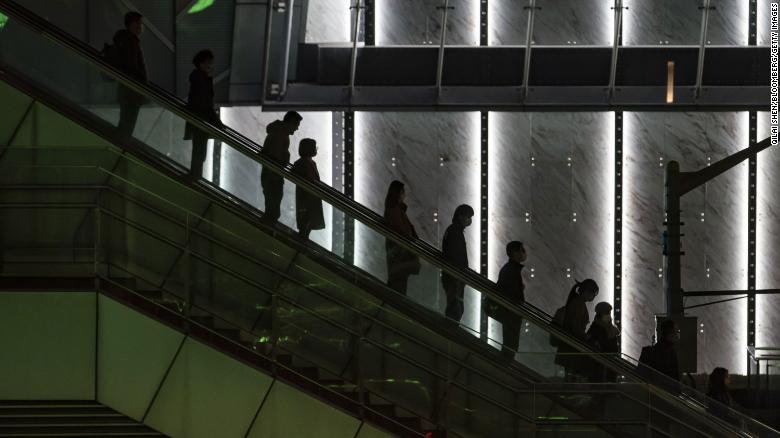 Loi canh tinh cho gioi cong nghe Trung Quoc hinh anh