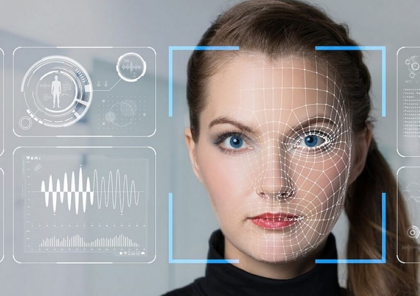 Nghe cho thue khuon mat de quang cao hinh anh