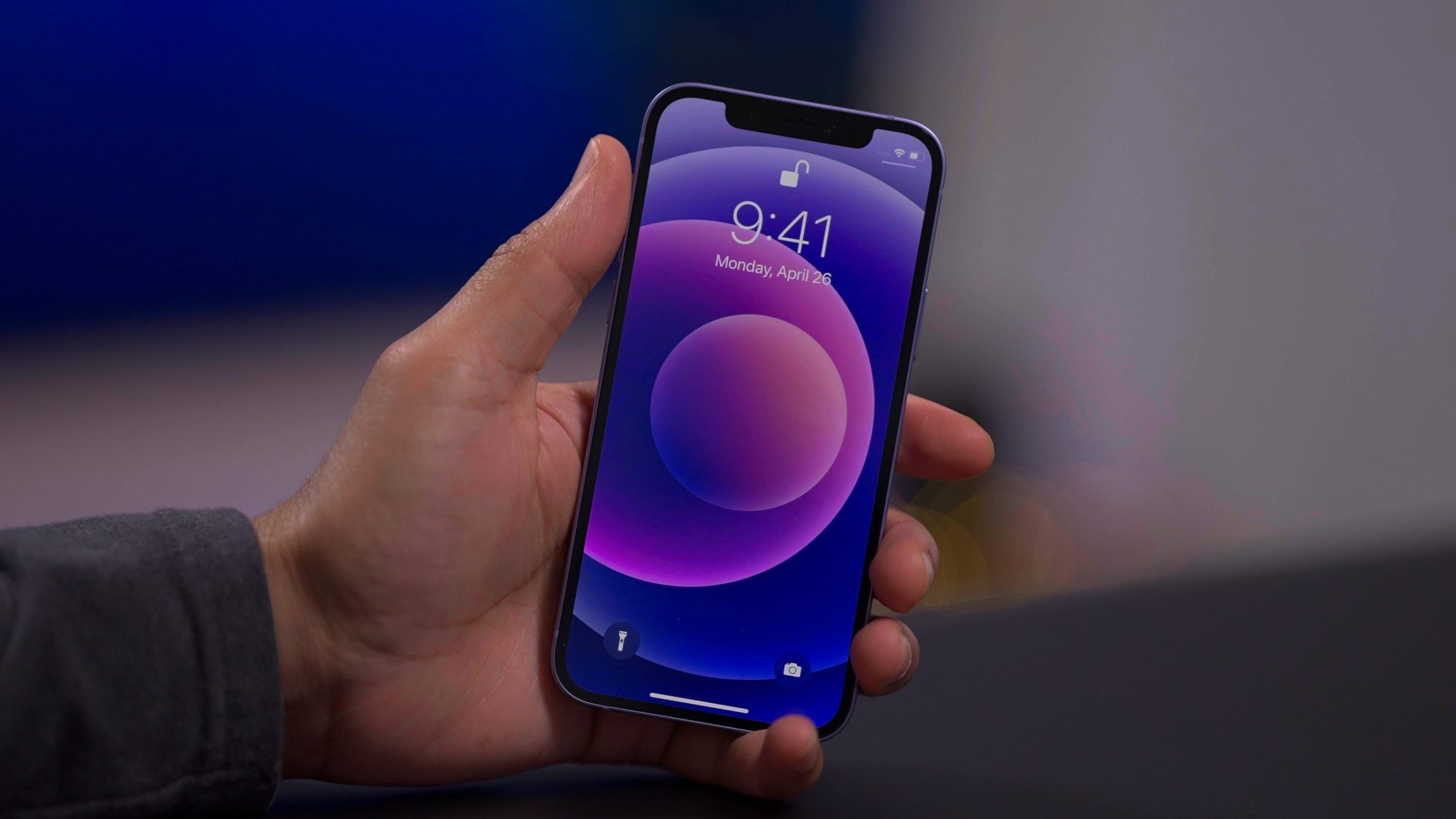 cap nhat iOS 14.8 de va loi bao mat anh 1