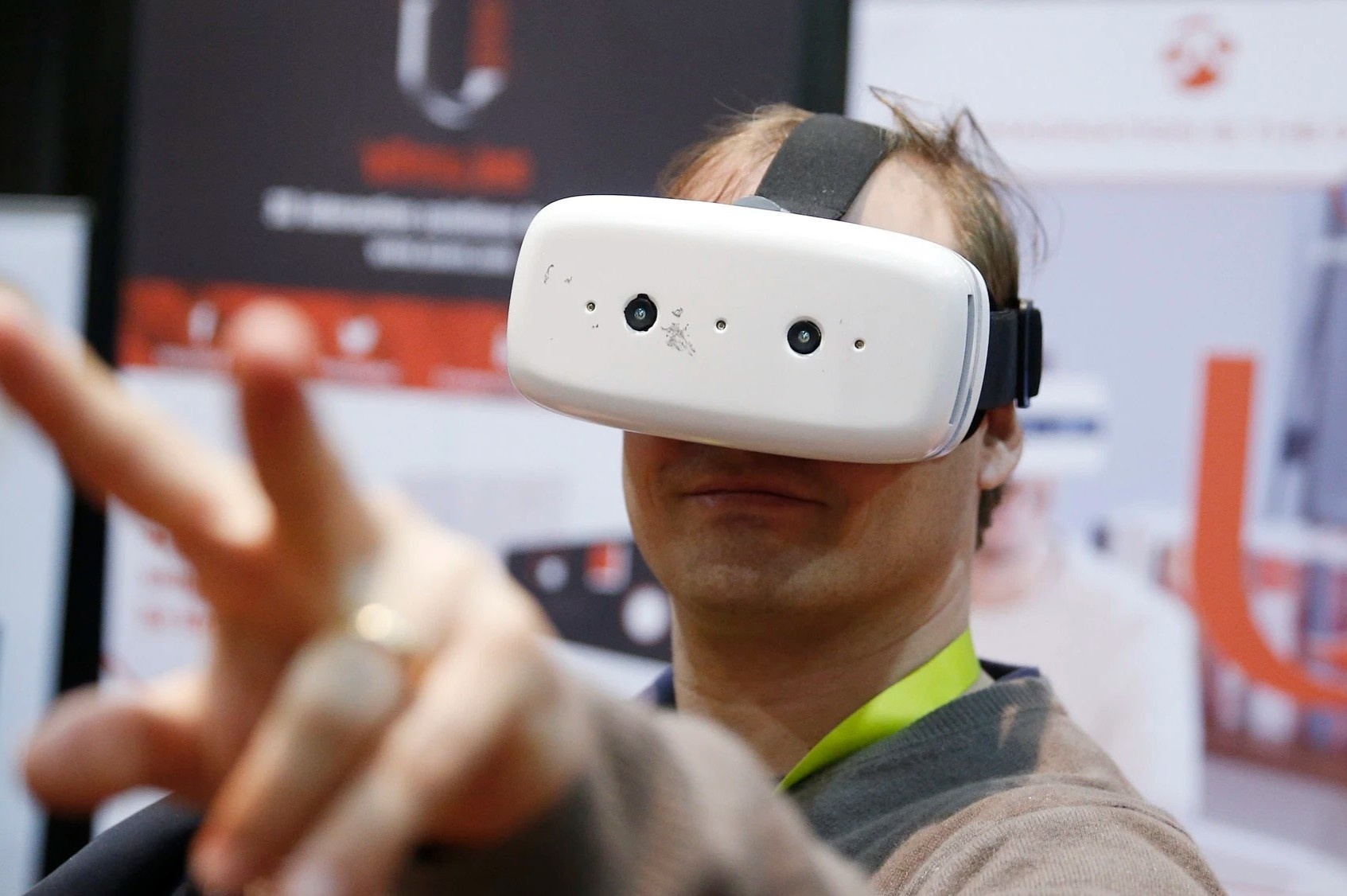 Chuyen gia dau tu lac quan ve metaverse hinh anh