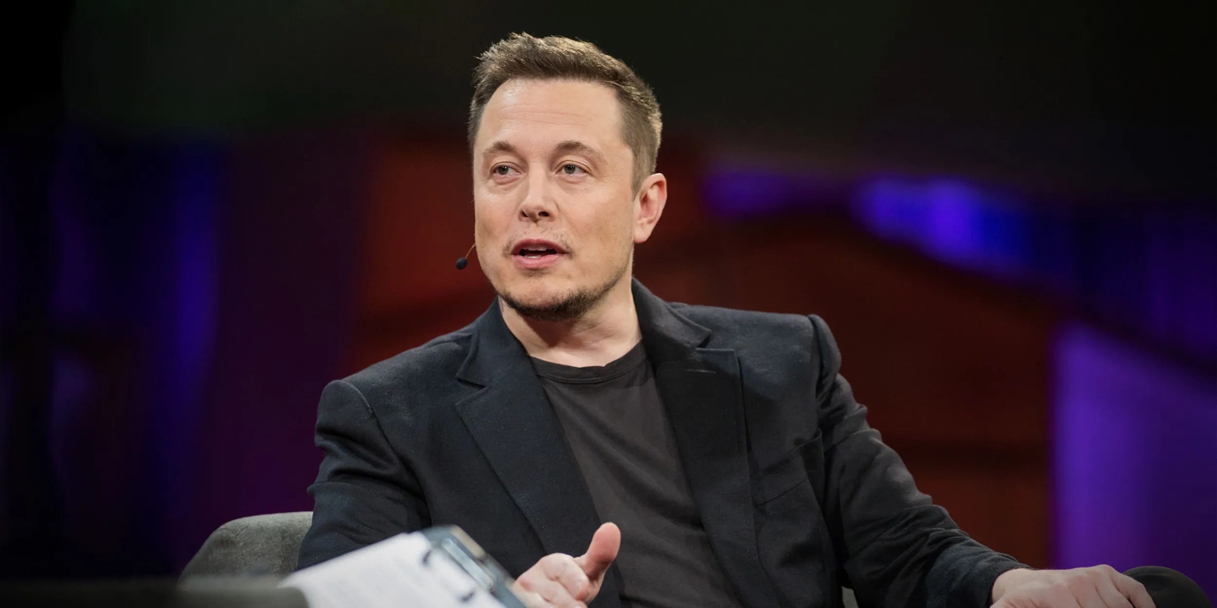 Elon Musk chi trich Apple anh 1