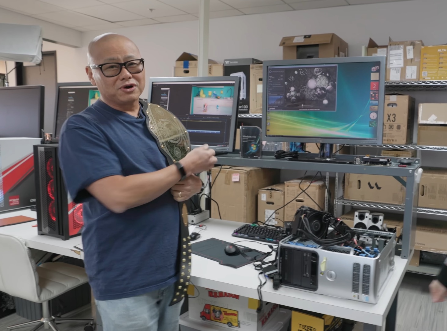 May tinh lap rap chay cham nhat the gioi hinh anh