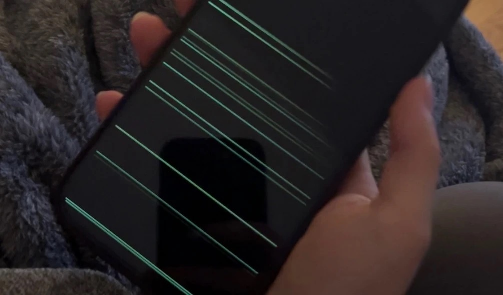 Apple thua nhan loi man hinh iPhone 14 Pro Max hinh anh