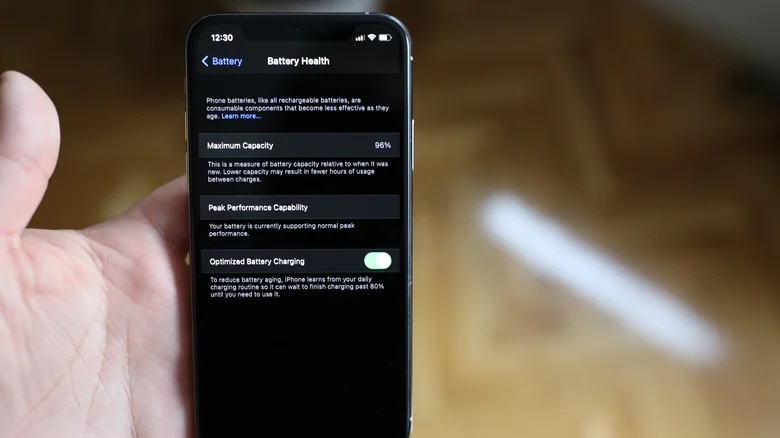 khoi phuc iPhone cu anh 3
