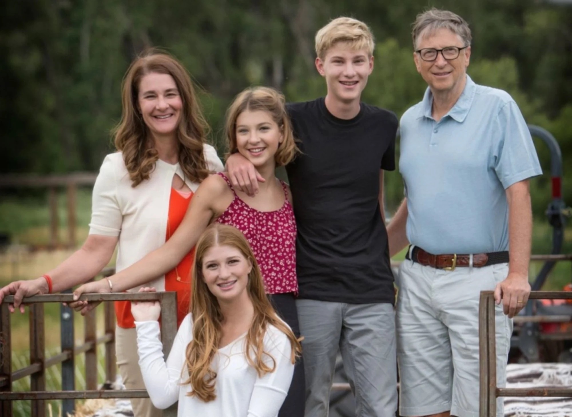 hoat dong cua Bill Gates anh 9