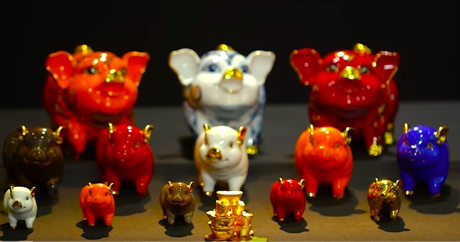 Video - Bo suu tap heo su Minh Long hinh anh