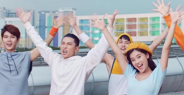 Video: Hoang Yen Chibi tung MV thanh xuan trong treo hinh anh