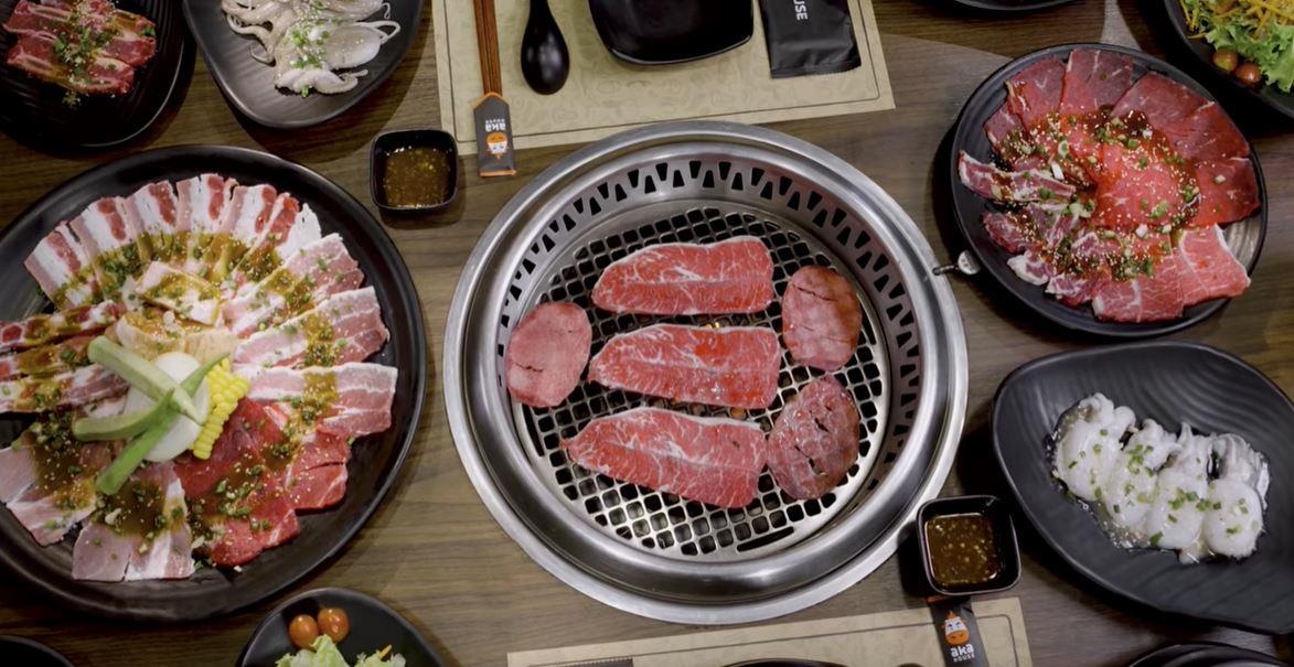 Video: Nuong Yakiniku - tinh hoa am thuc Nhat duoc long gioi tre Viet hinh anh