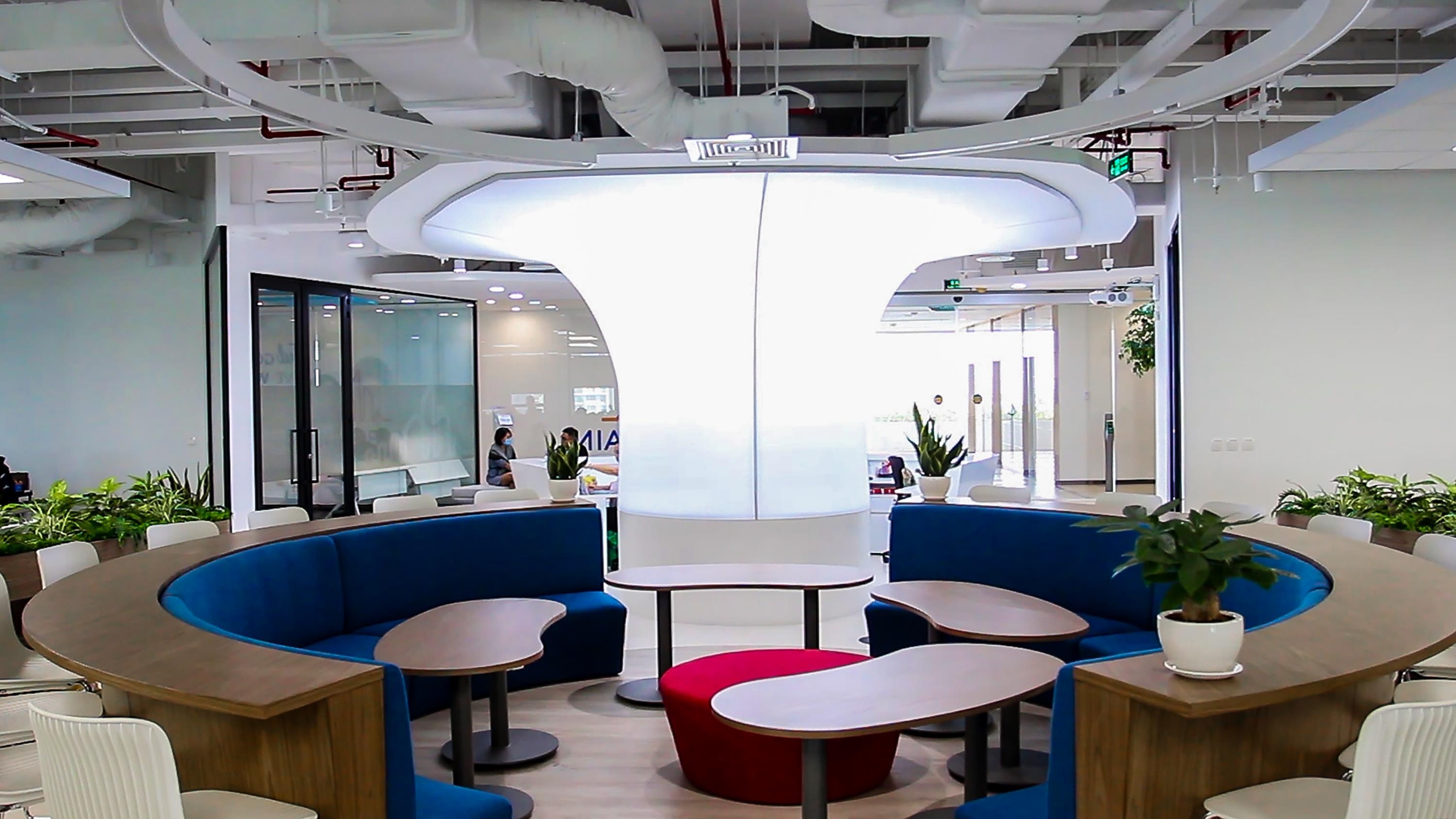 Video - ben trong van phong trieu USD cua Tap doan Saint-Gobain tai VN hinh anh