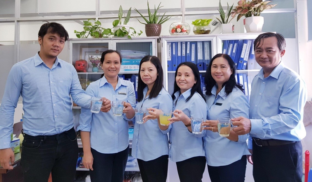 Hon 3.000 can bo, CNV Duoc Hau Giang chung tay bao ve moi truong hinh anh