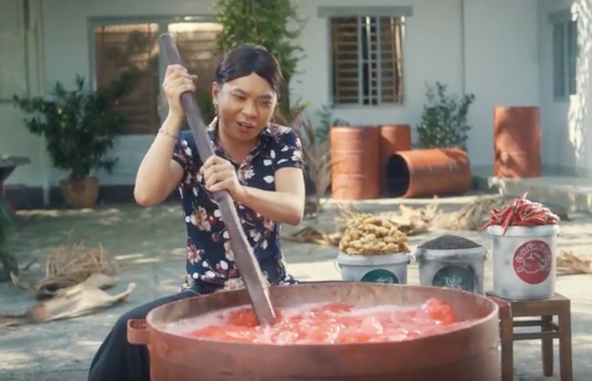 Video: Minh Du nau 'lau axit' hinh anh