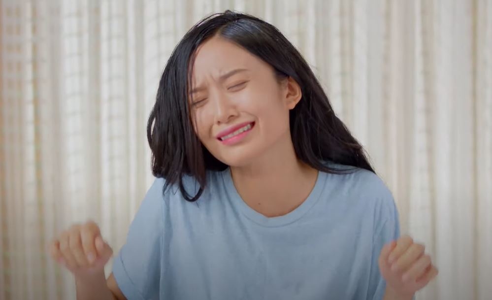 Video - Ngai mac do den va 1.001 noi kho vi gau hinh anh