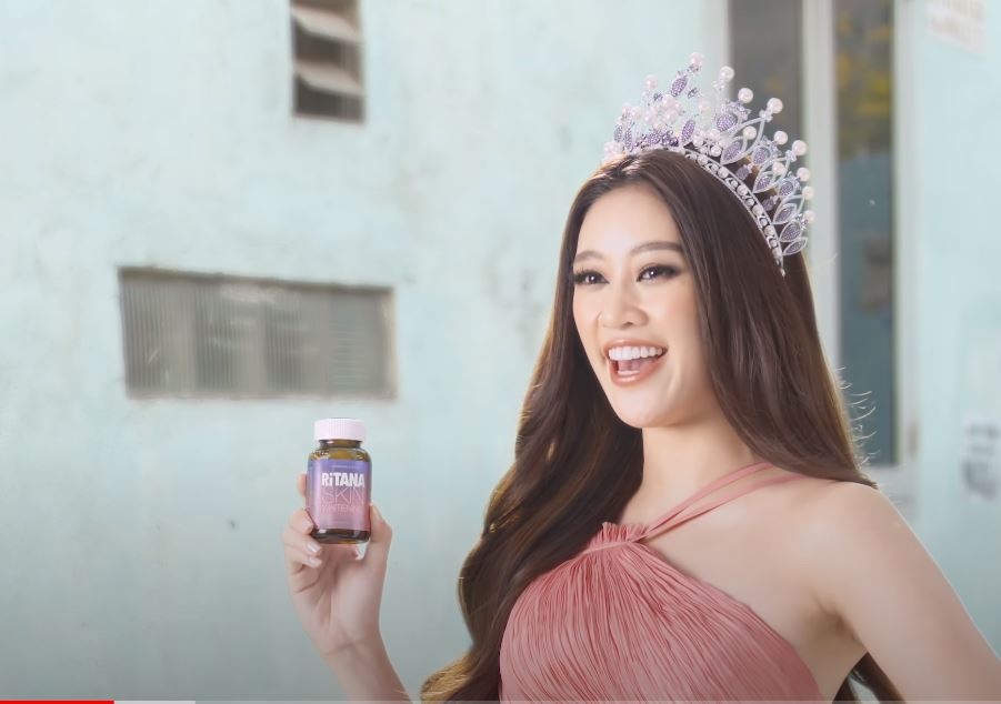 Video - Khanh Van hoa 'co tien' giup Thu Trang hinh anh