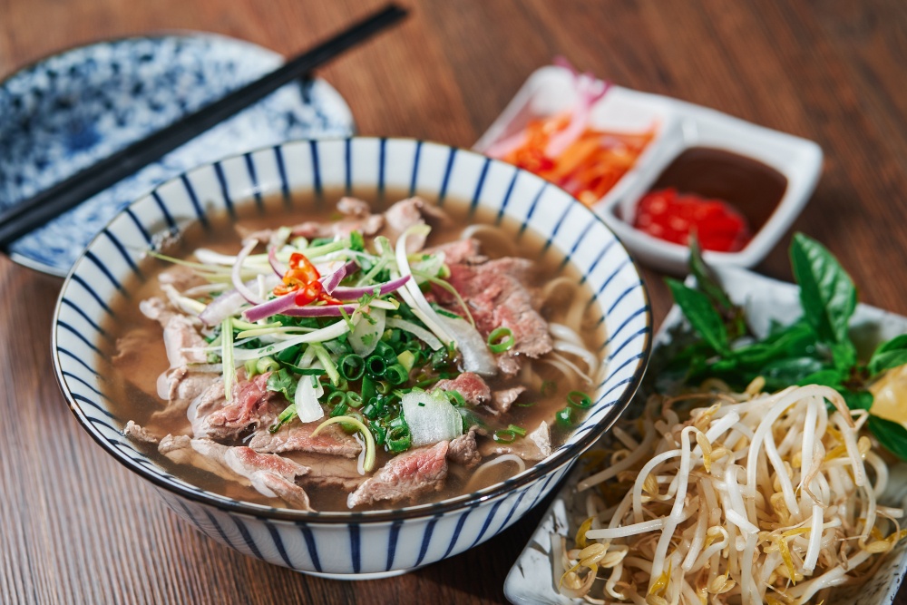 3 phong cach nau nuong thuong gap trong ky gian cach hinh anh