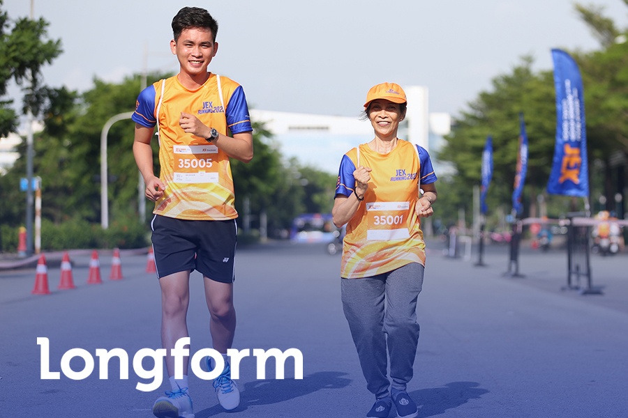 9X va U70 tham gia giai chay - hai the he, mot tinh than the thao hinh anh