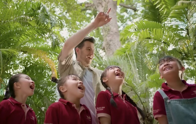 Video - VUS khoi mo kien thuc bang tieng Anh hinh anh