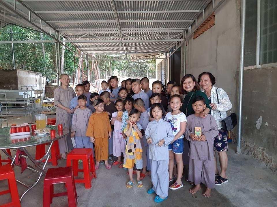 ky uc,  sum vay,  ngay Tet anh 3