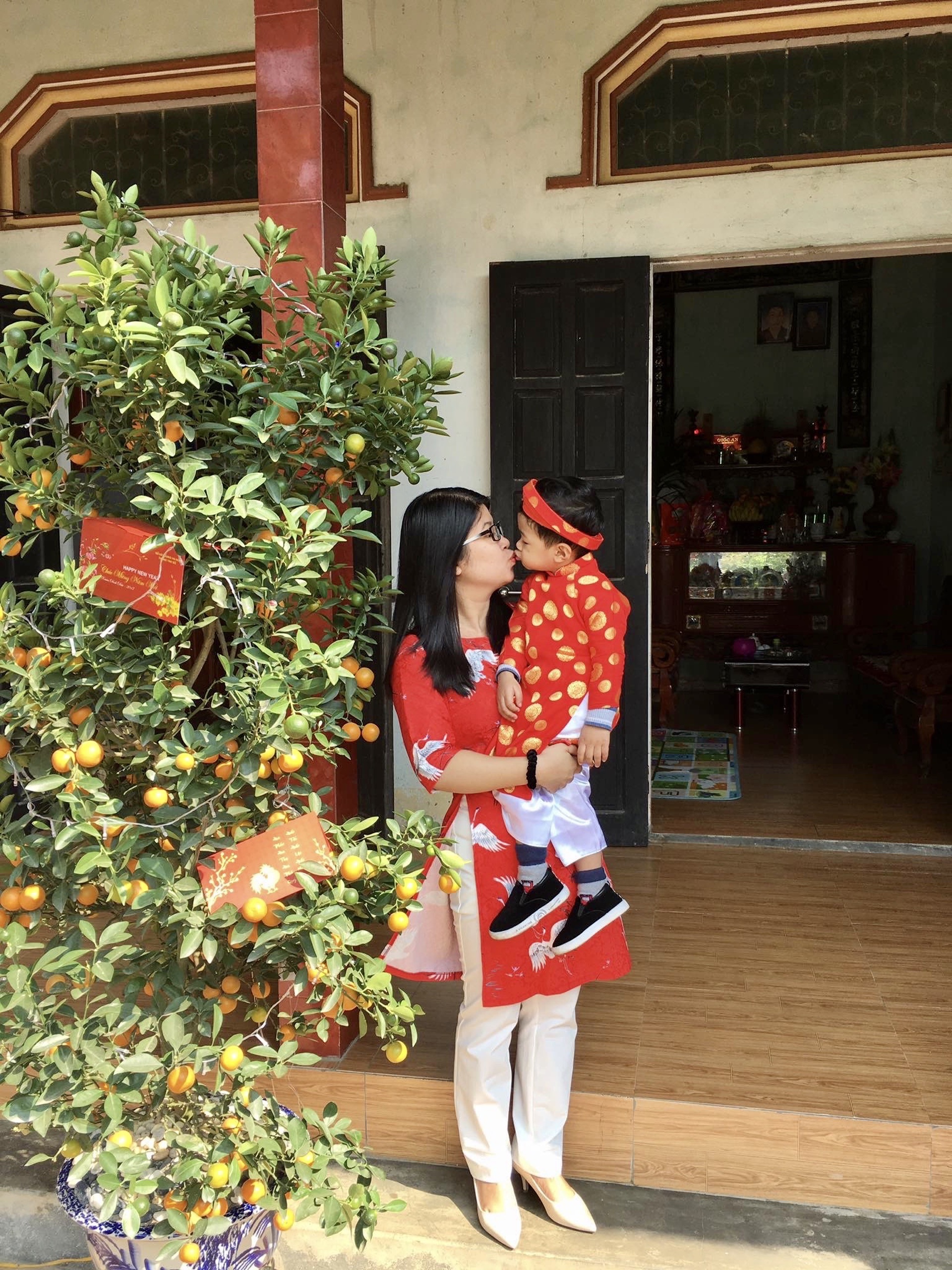 ky uc,  sum vay,  ngay Tet anh 1