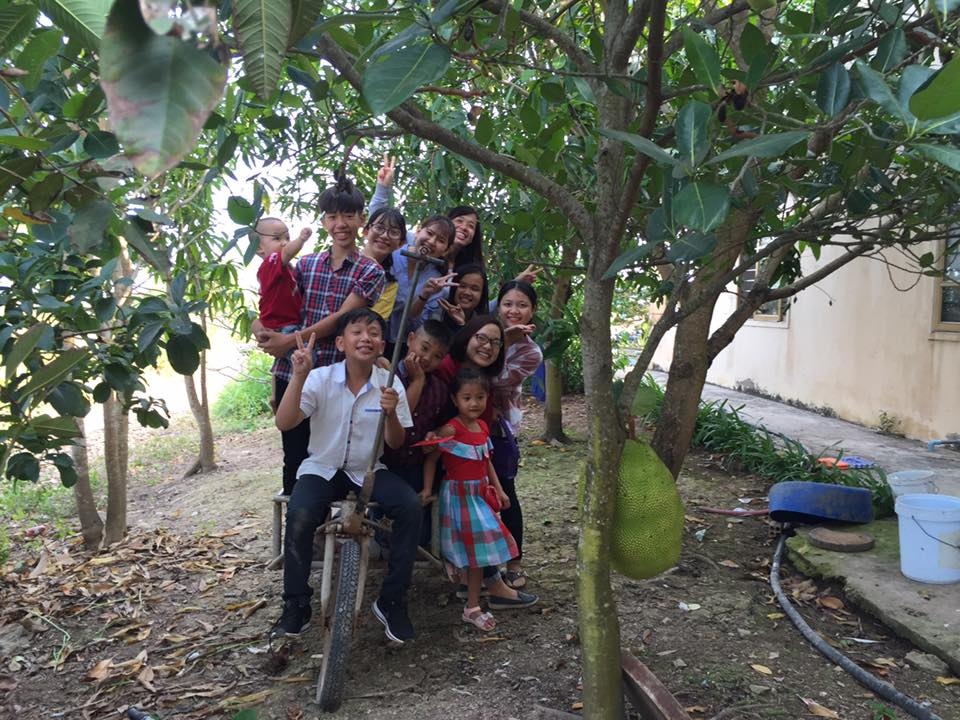 ky uc,  sum vay,  ngay Tet anh 2