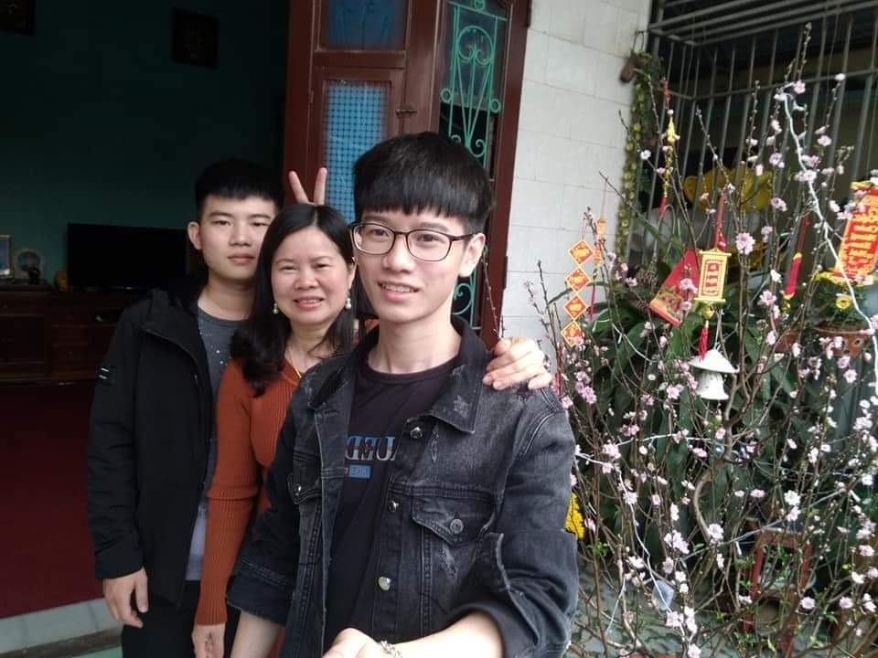 ky uc,  sum vay,  ngay Tet anh 1