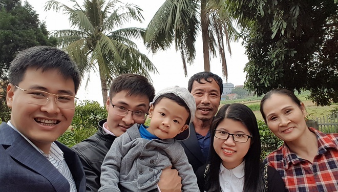 ky uc,  sum vay,  ngay Tet anh 1