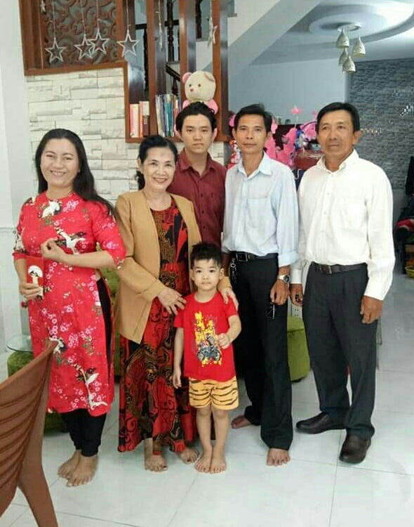 ky uc,  sum vay,  ngay Tet anh 3