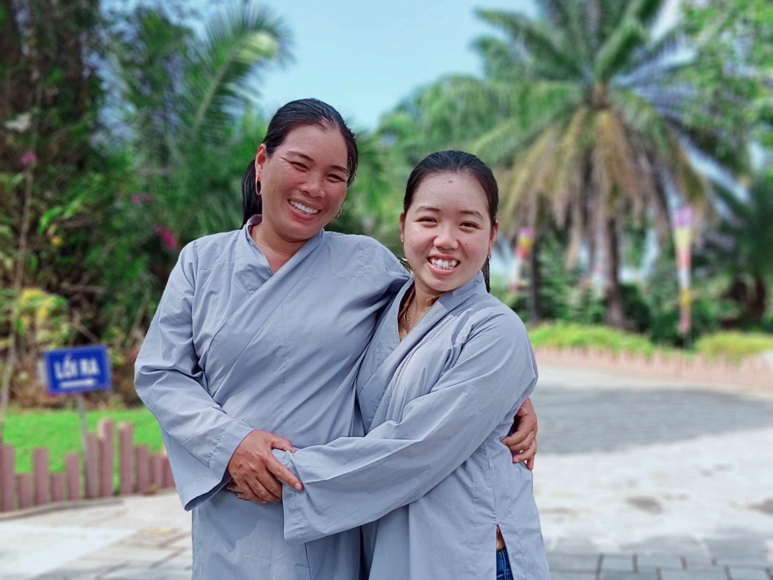 Di ve nha, noi co ba me cho hinh anh