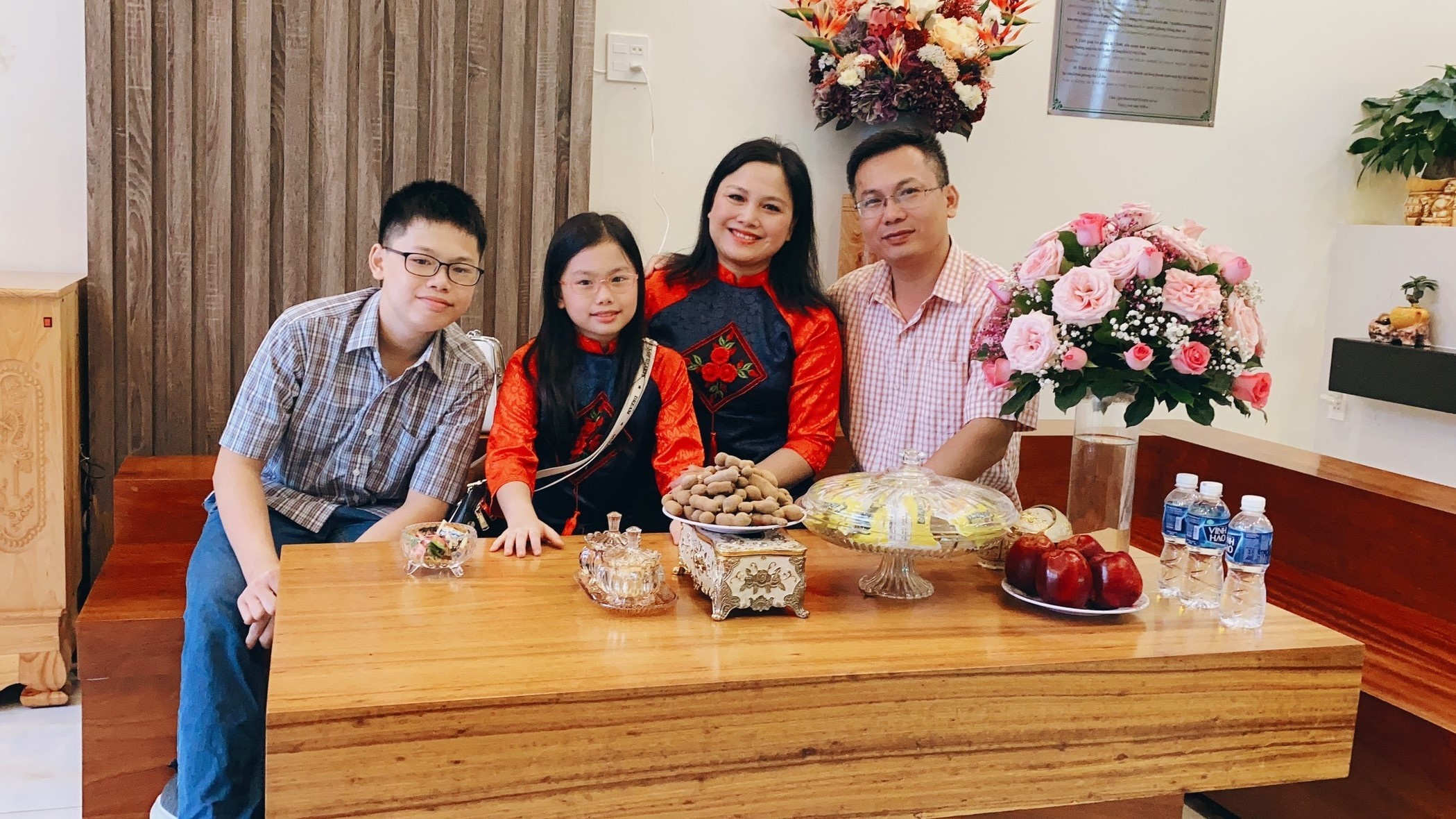 Nhin lai hanh trinh cuoc thi ‘Ky uc sum vay ngay Tet' hinh anh