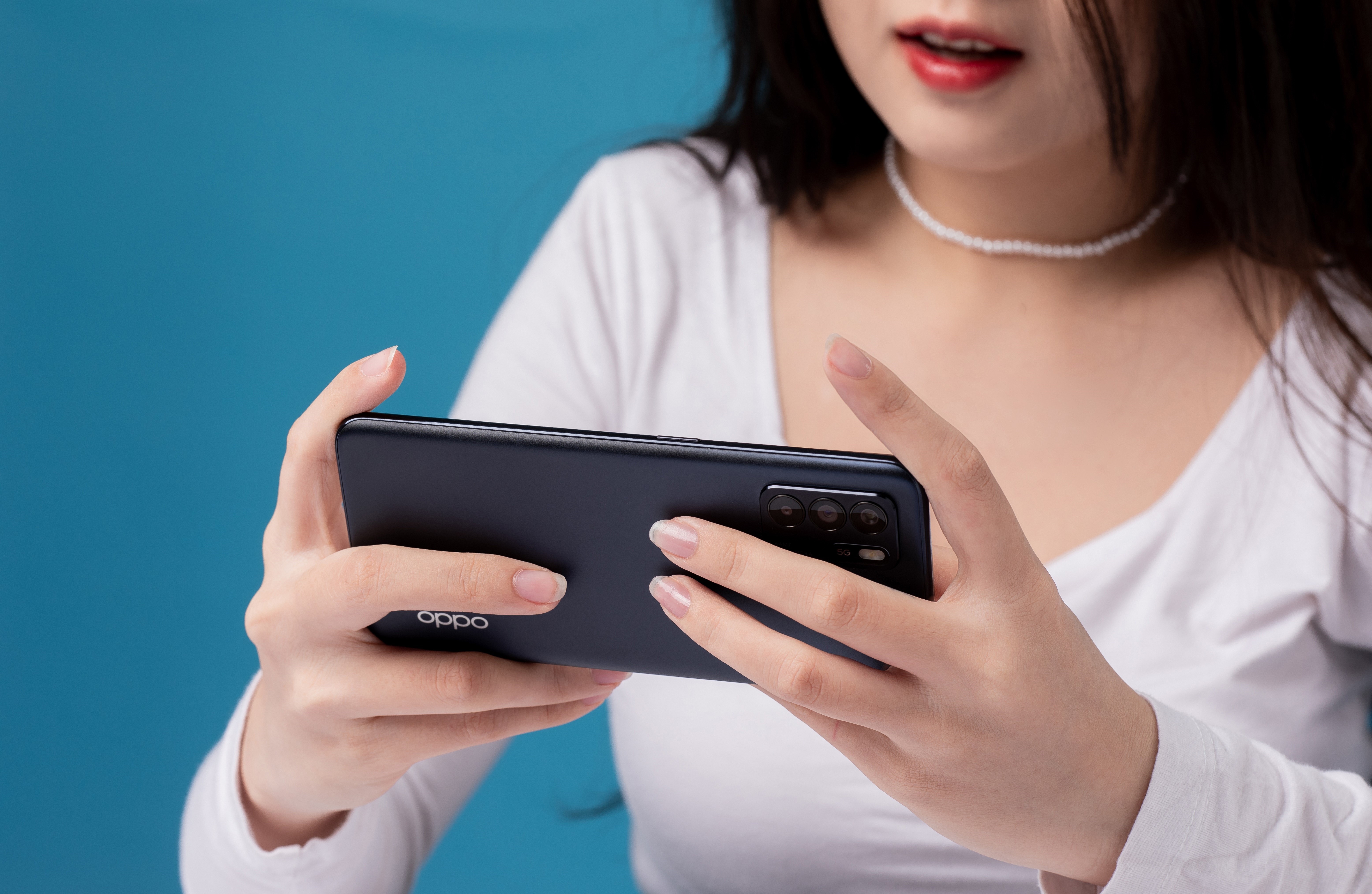 Oppo Reno6 Z 5G - manh ghep ca tinh cho tin do thoi trang hinh anh