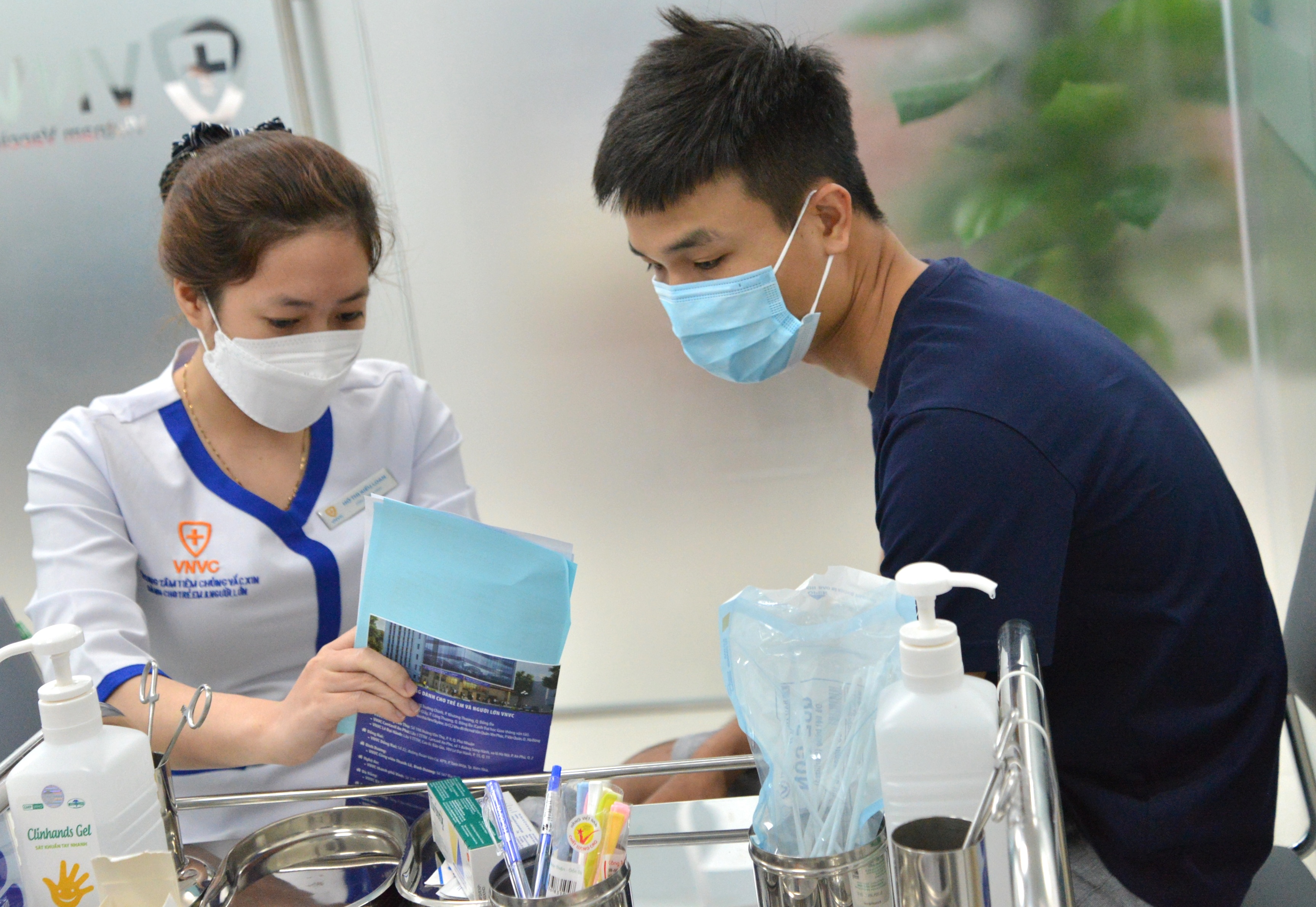 Virus HPV gay nhieu benh ung thu o nam gioi hinh anh