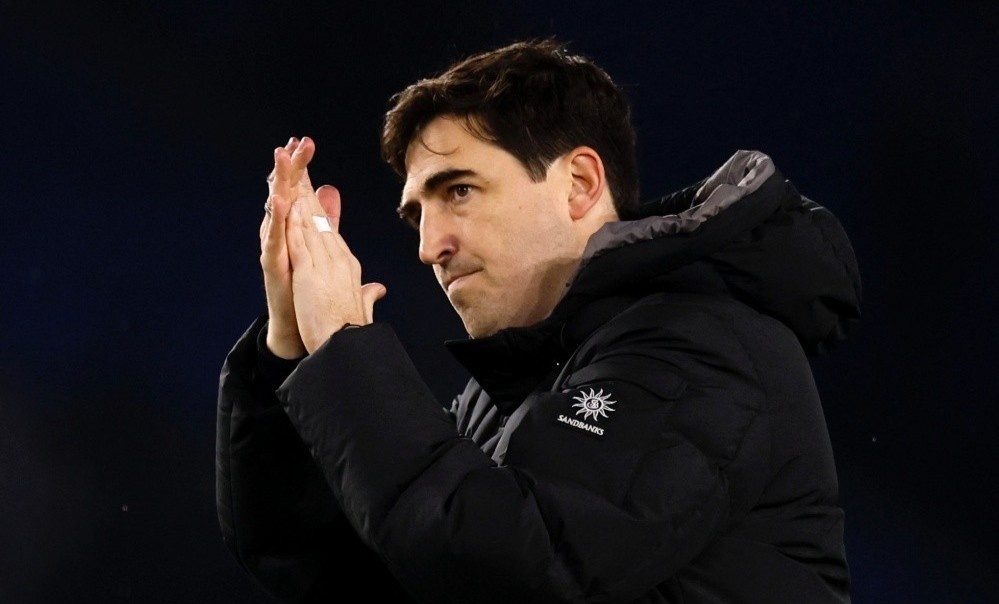 Doi bong Ngoai hang Anh kiem tien qua gioi hinh anh