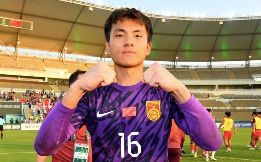 Li Hao lo hen danh hieu 'Thu mon hay nhat U23 chau A 2026' hinh anh
