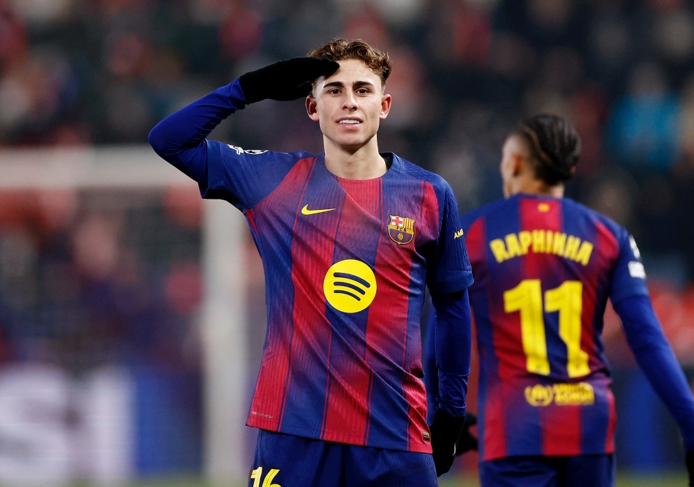 Barca troi chan Lopez hinh anh