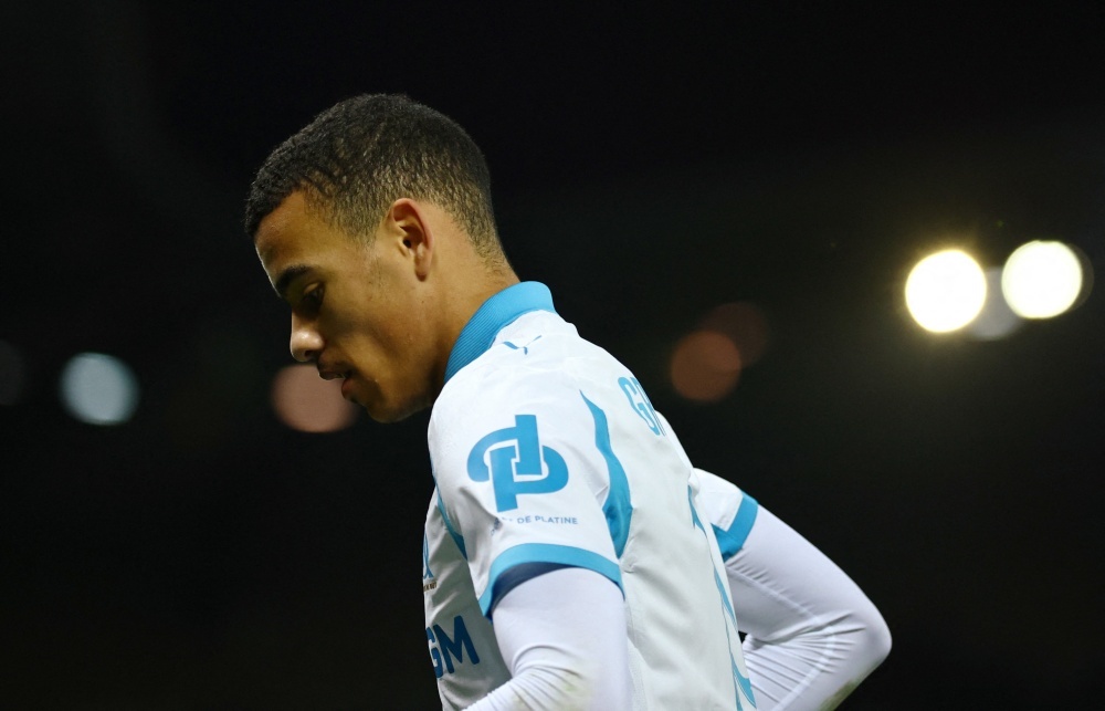 Giam doc Marseille tu chuc giua tin don ran nut voi Greenwood hinh anh