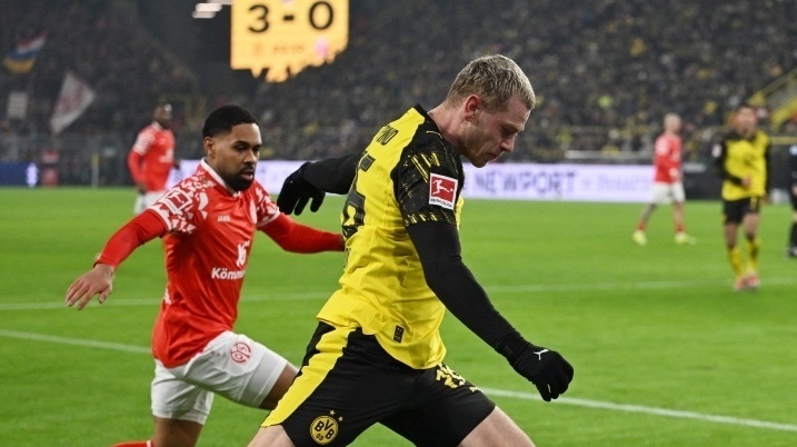 'Co may kien tao' cua Dortmund lot vao tam ngam MU hinh anh