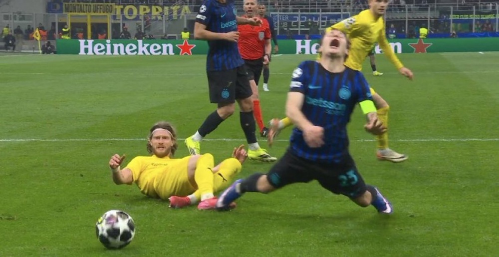 Pha nga 'dep mat' cua sao Inter hinh anh