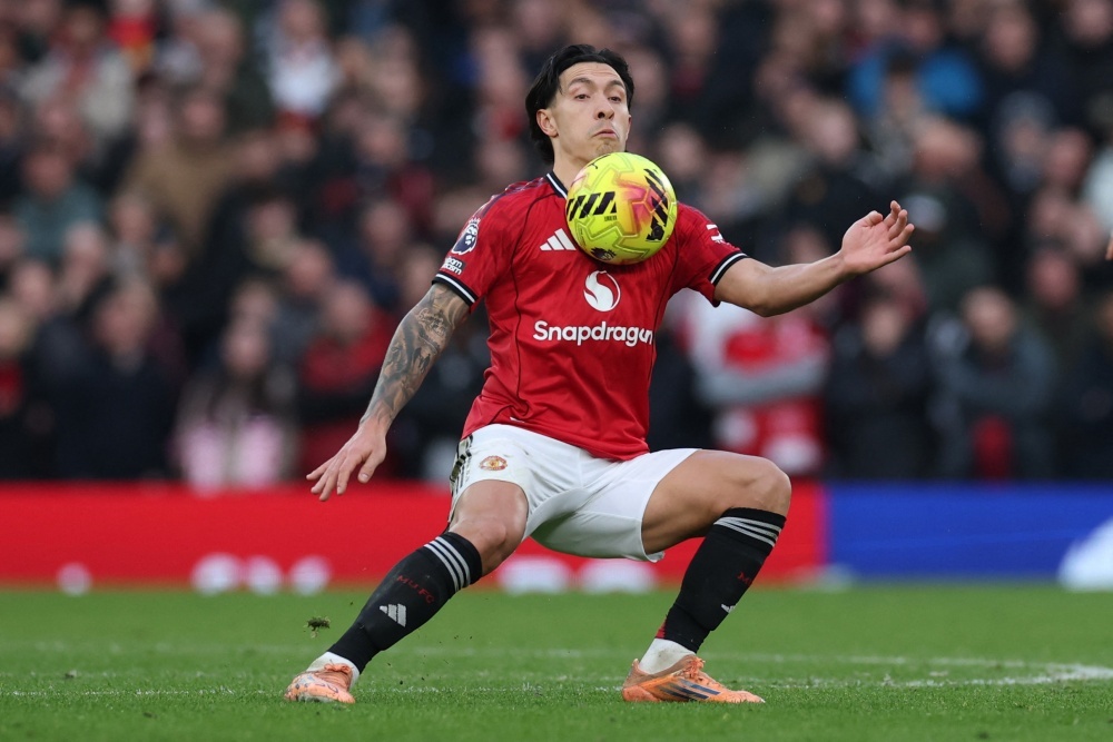 Lisandro Martinez lam MU 'thap thom' hinh anh