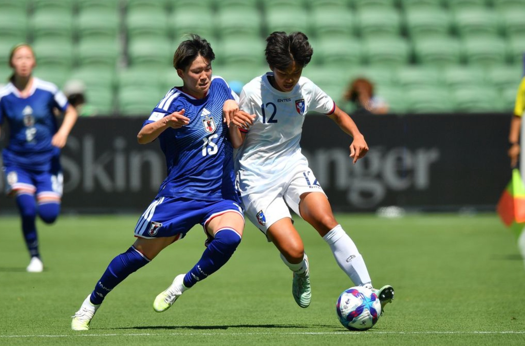 Tuyen nu Nhat Ban thang 2-0, ap dao hoan toan Dai Bac Trung Hoa hinh anh