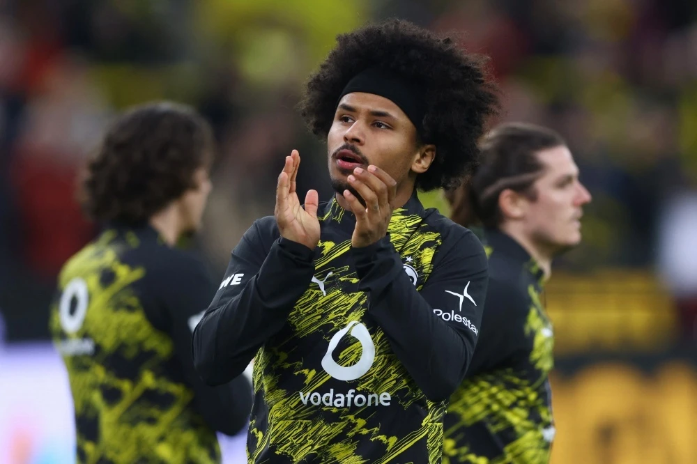 MU dua sao Dortmund vao dien theo doi hinh anh