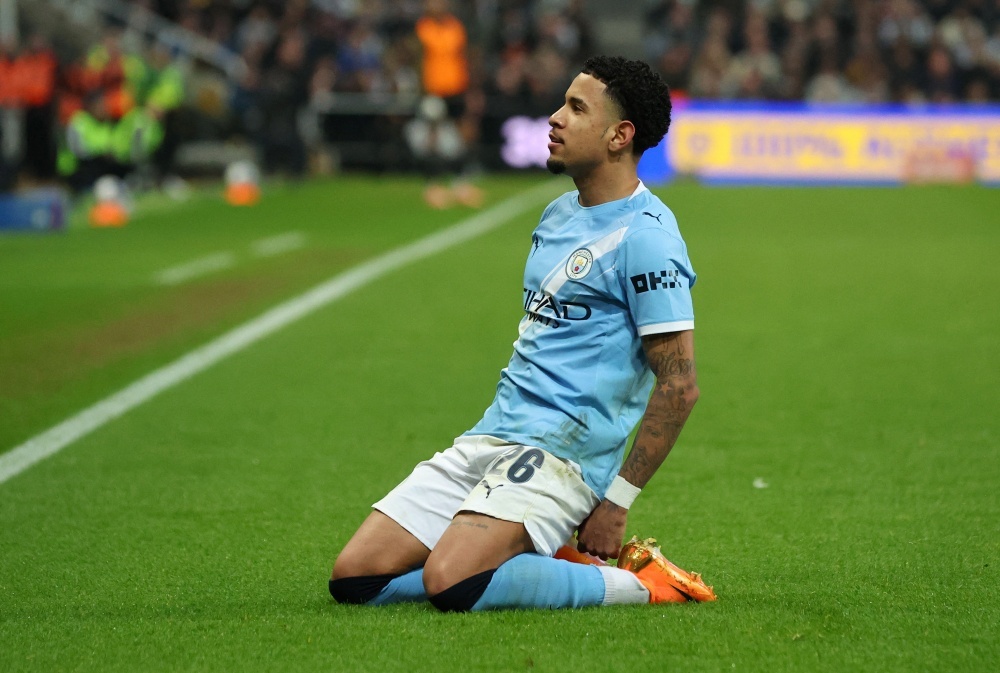 Ban thang ky la cua Savinho hinh anh