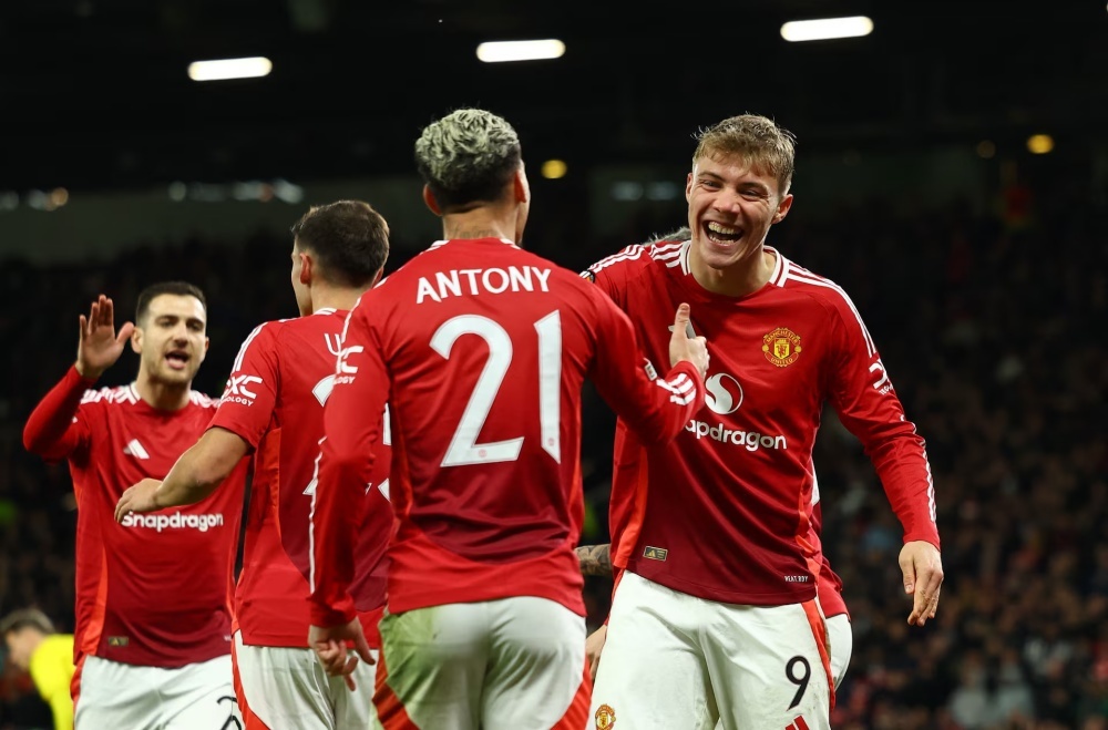 Ngoi sao dau tien roi MU he nay hinh anh