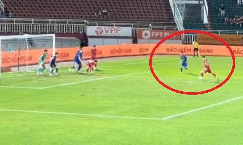 Tien Linh gay ban tan hinh anh