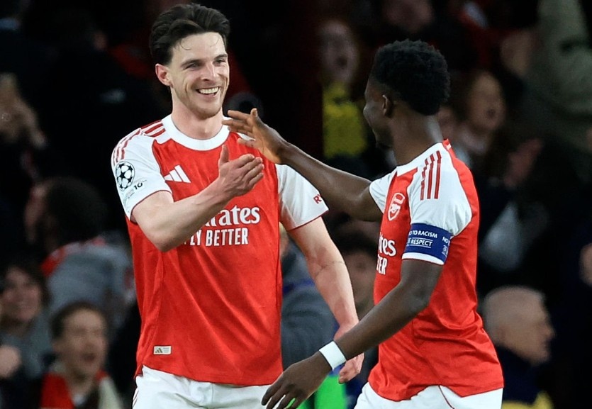 Arsenal thang hoa, nuoi hy vong gianh cu an bon hinh anh