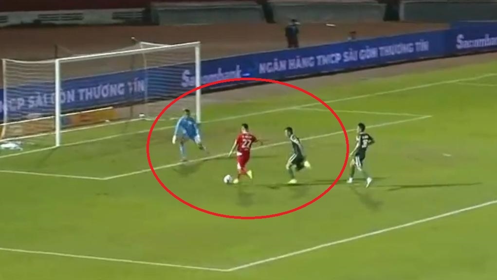 Tien Linh bo lo khi doi mat thu mon hinh anh